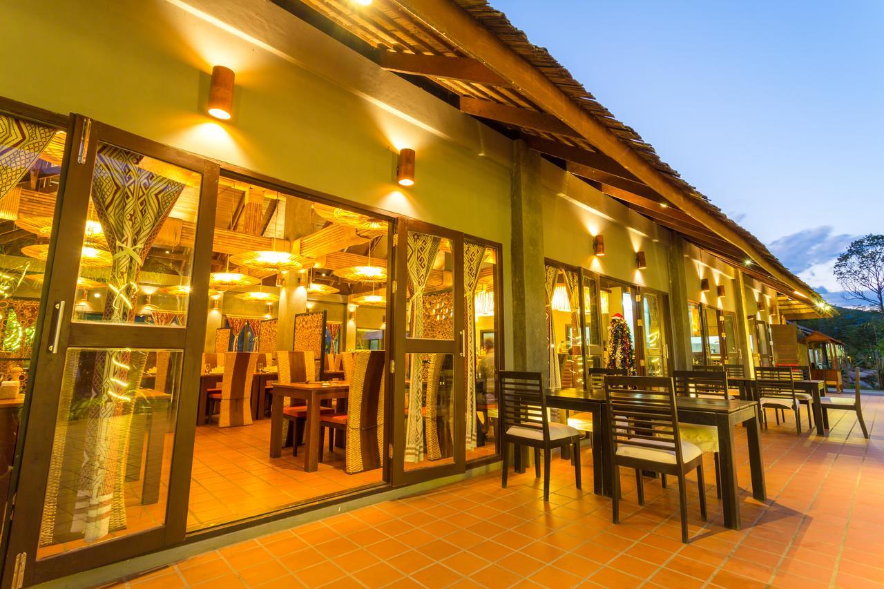 Namkat Yorla Pa Resort Ban Kat (Oudomxay) Exterior foto